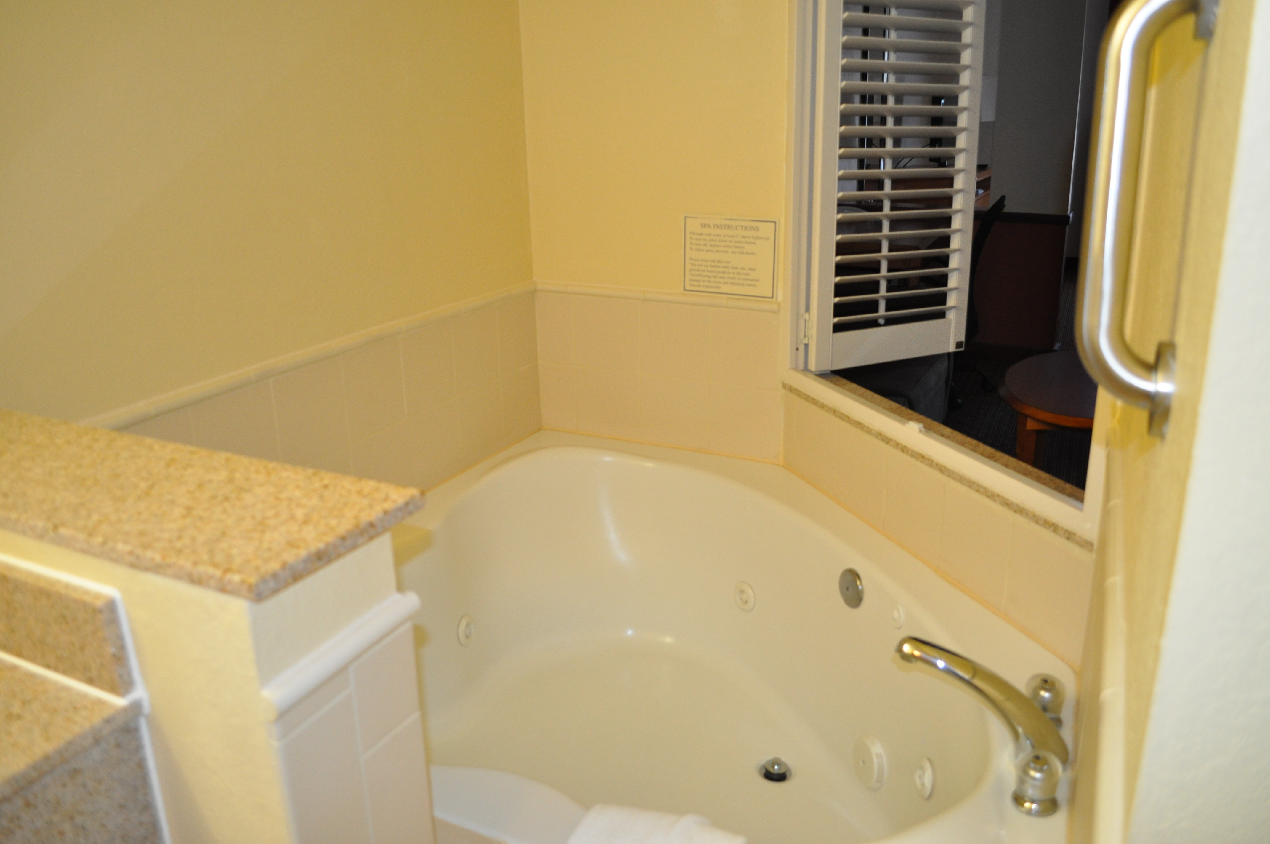 Holiday Inn Express Williamston 13/13