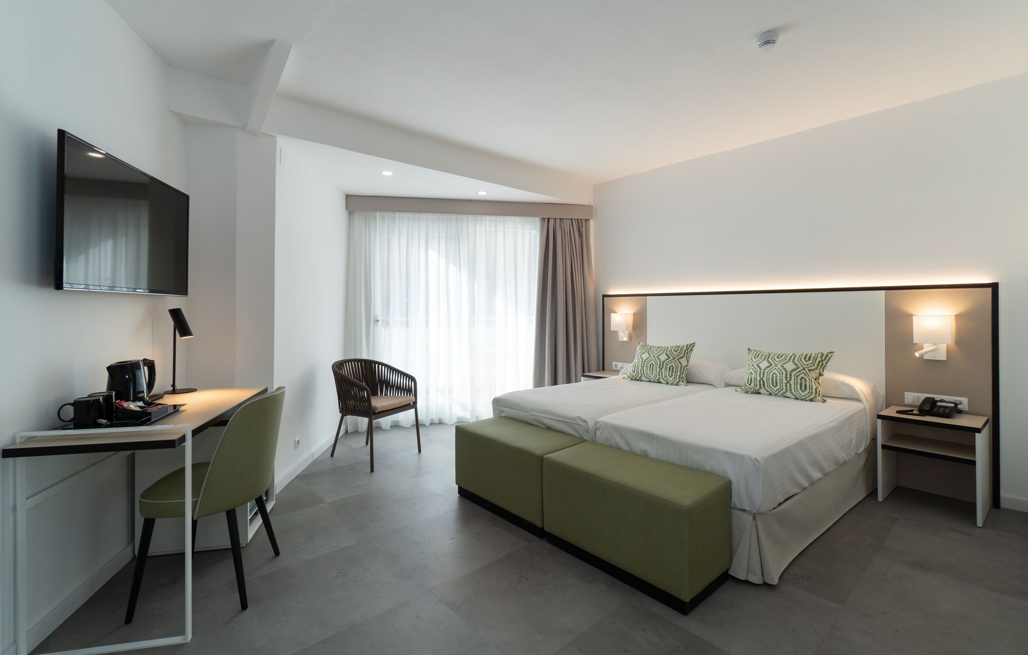 Standard, Double or Twin Bed