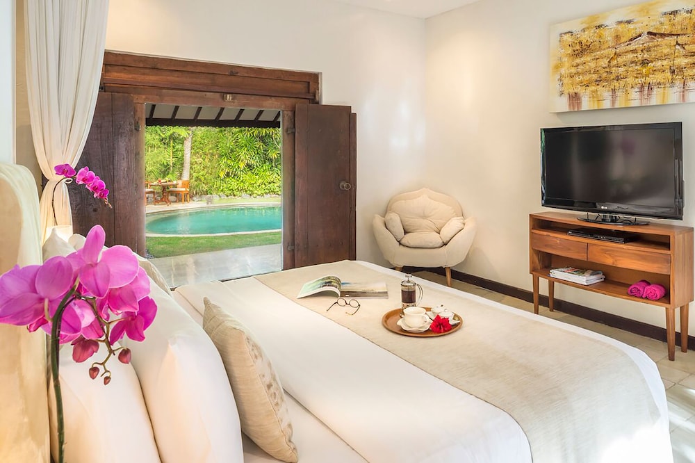2 BEDROOMS, PREMIUM, VILLA, PRIVATE POOL