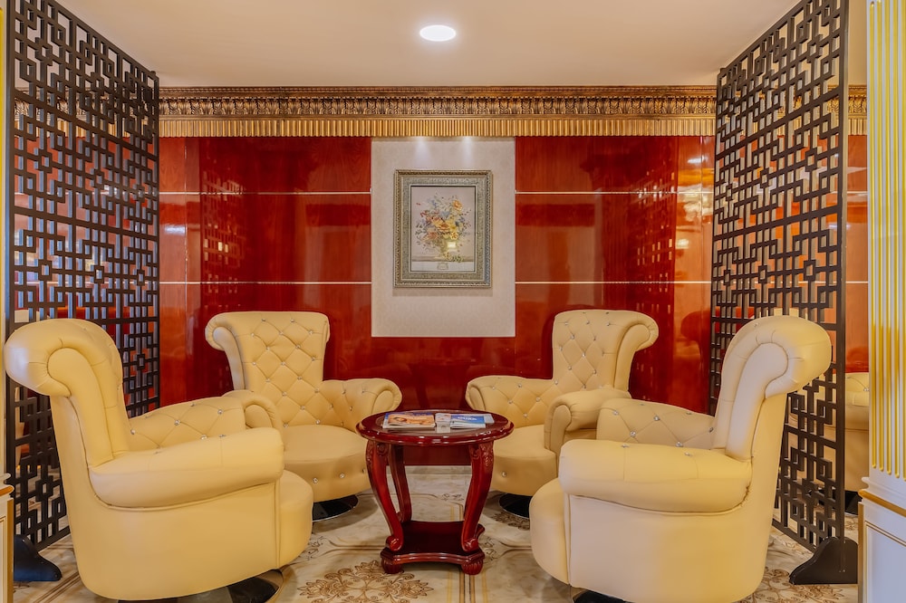 Monicca Collection Suites and Residences 50/74