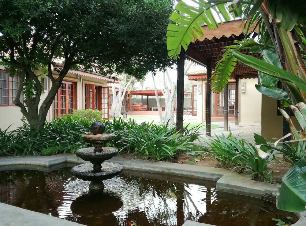 Singa Town Lodge 43/58