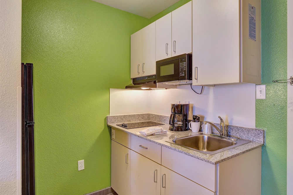 Motel6 Belmont, CA San Francisco Redwood City 61/61