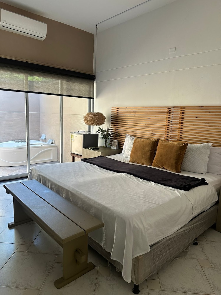 Finca Hotel Guadalupe 12/58