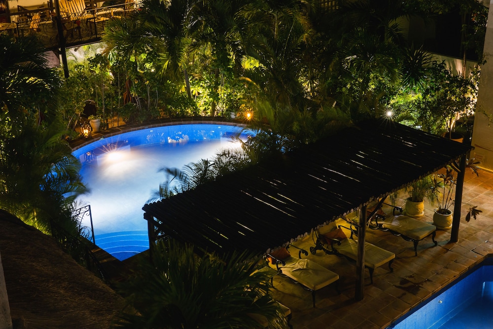 La Leyenda Hotel 23/37