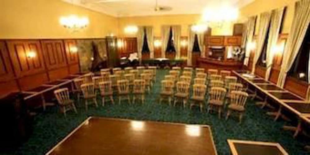 The Old Priory 4/42
