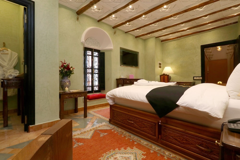 Omarat Al Kasbah Marrakech 8/28
