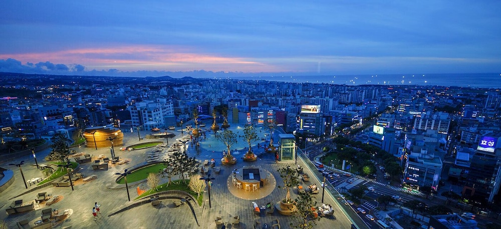 Grand Hyatt Jeju 48/50