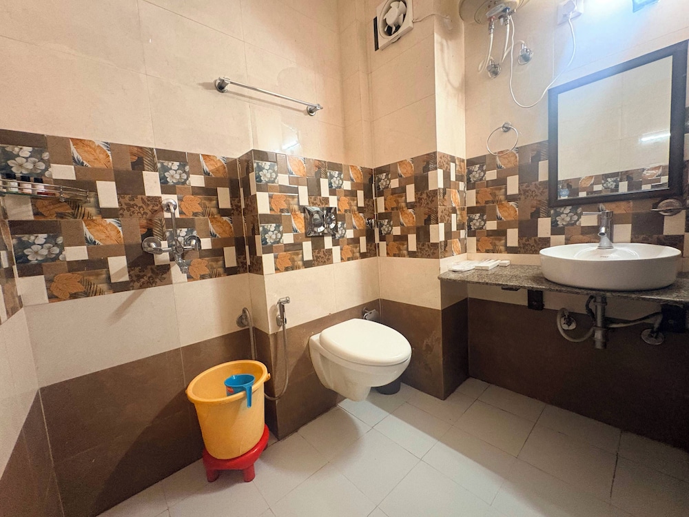 Damyanti Residency Hotel