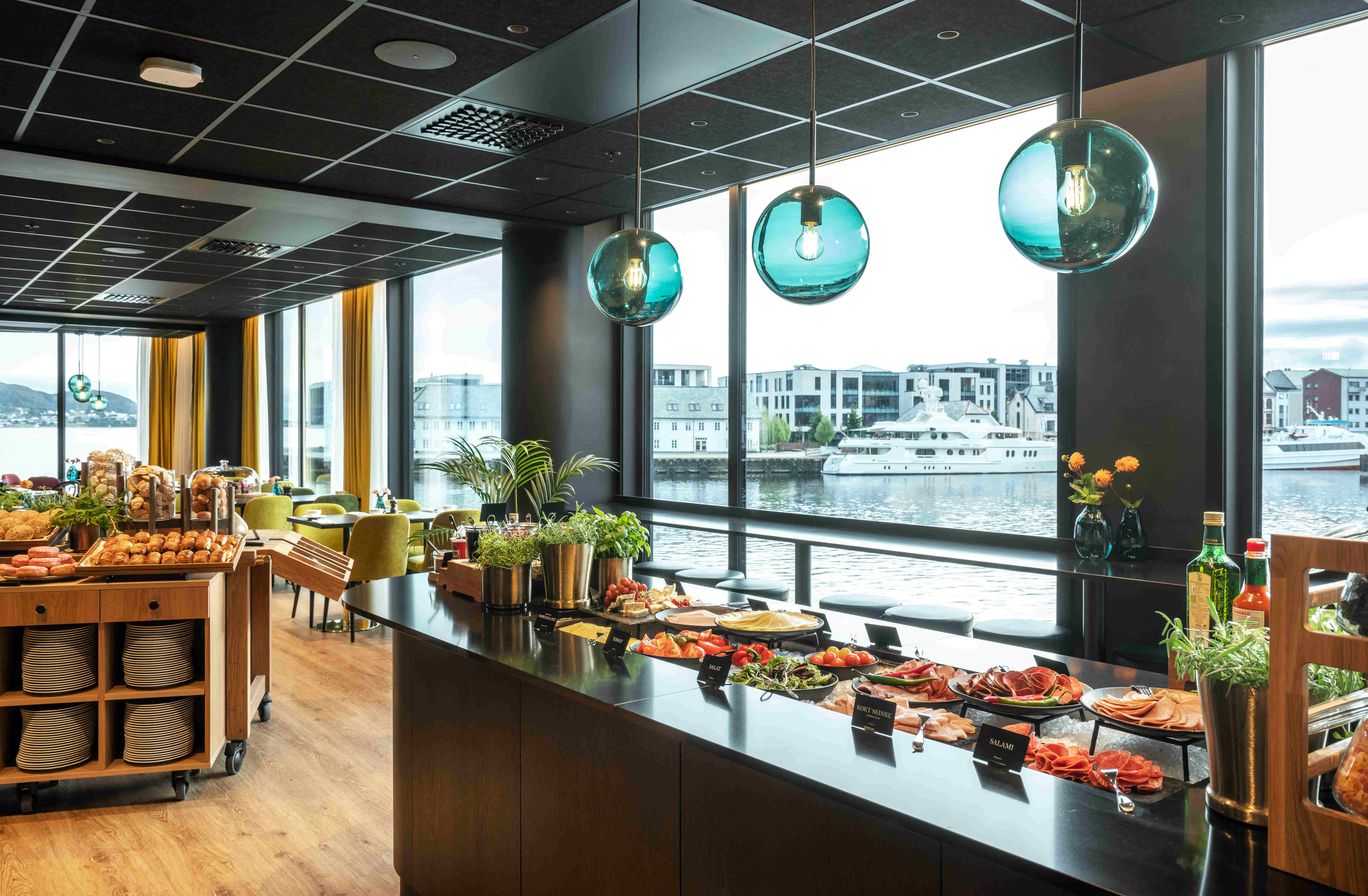 Thon Hotel Alesund 25/46