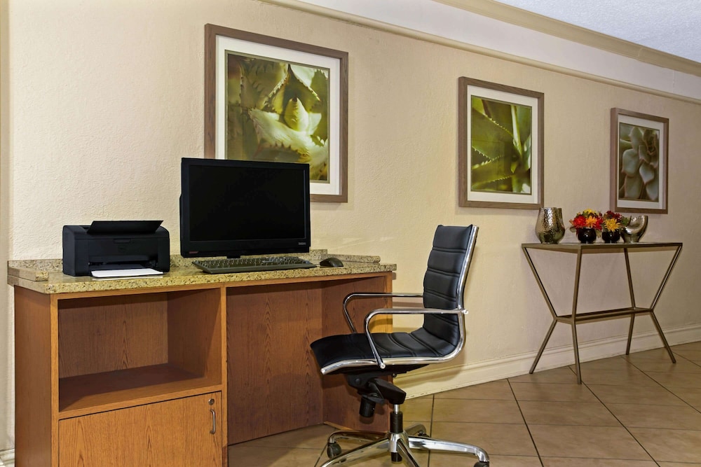 La Quinta Inn by Wyndham Killeen - Fort Hood 22/24