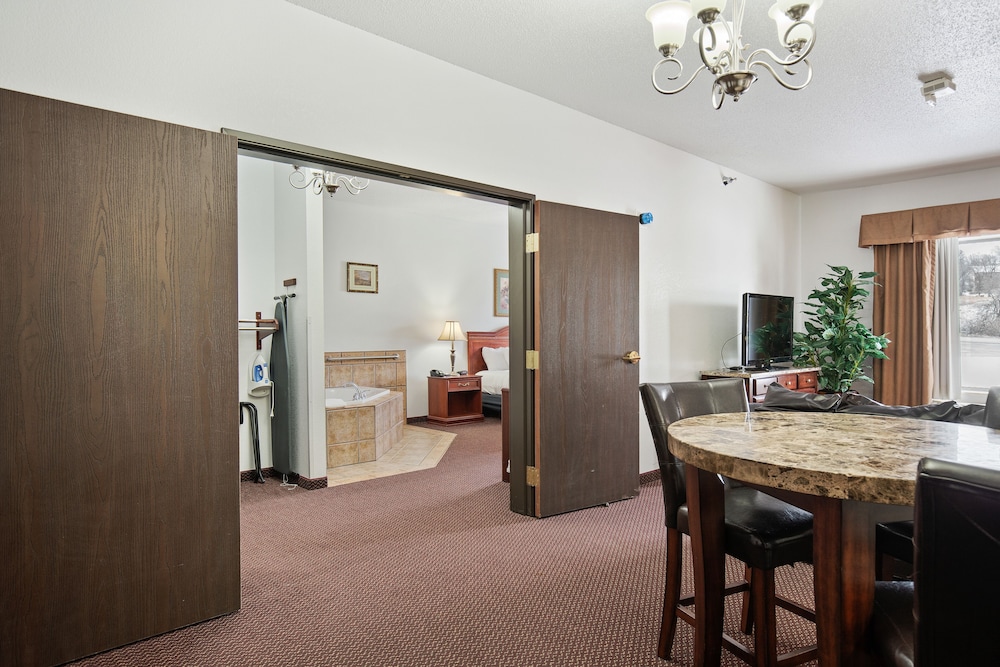 Usa Stay Hotel and Suites 44/48