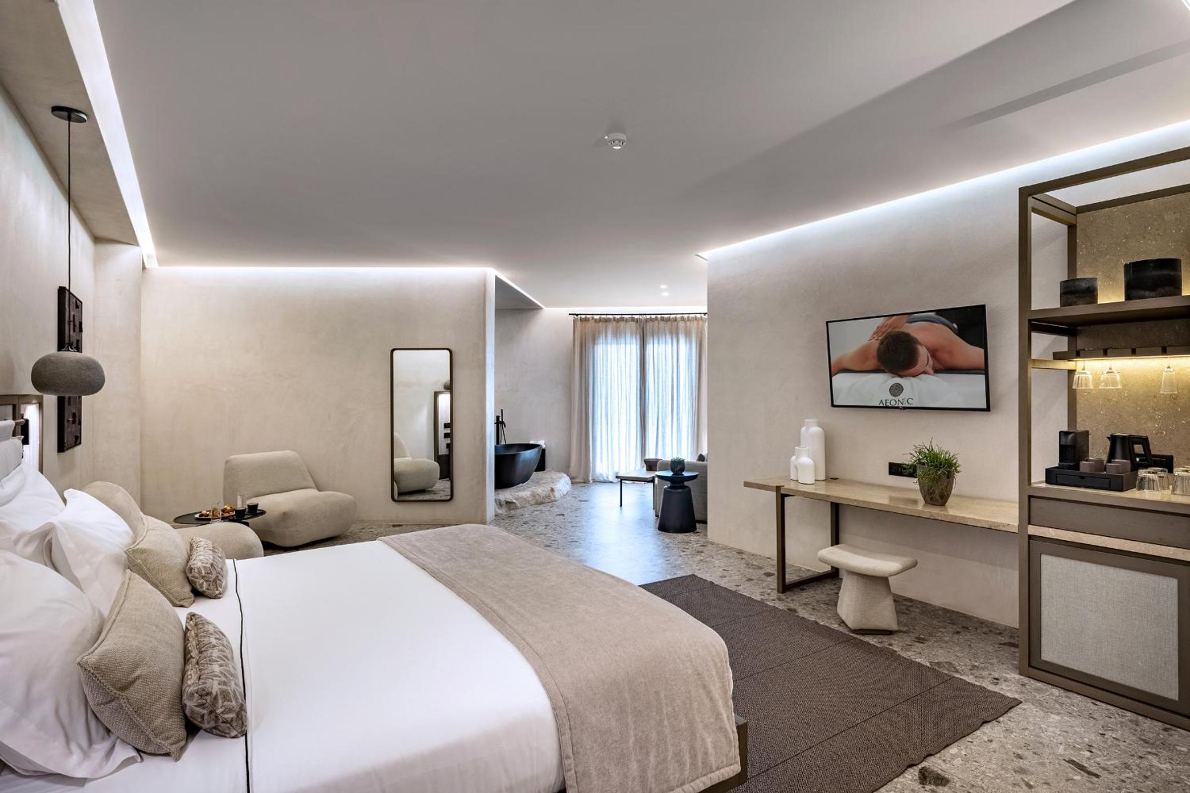 Supreme, Suite, with Pool