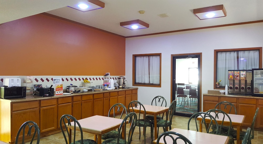 Americas Best Value Inn Suites Nevada 24/29