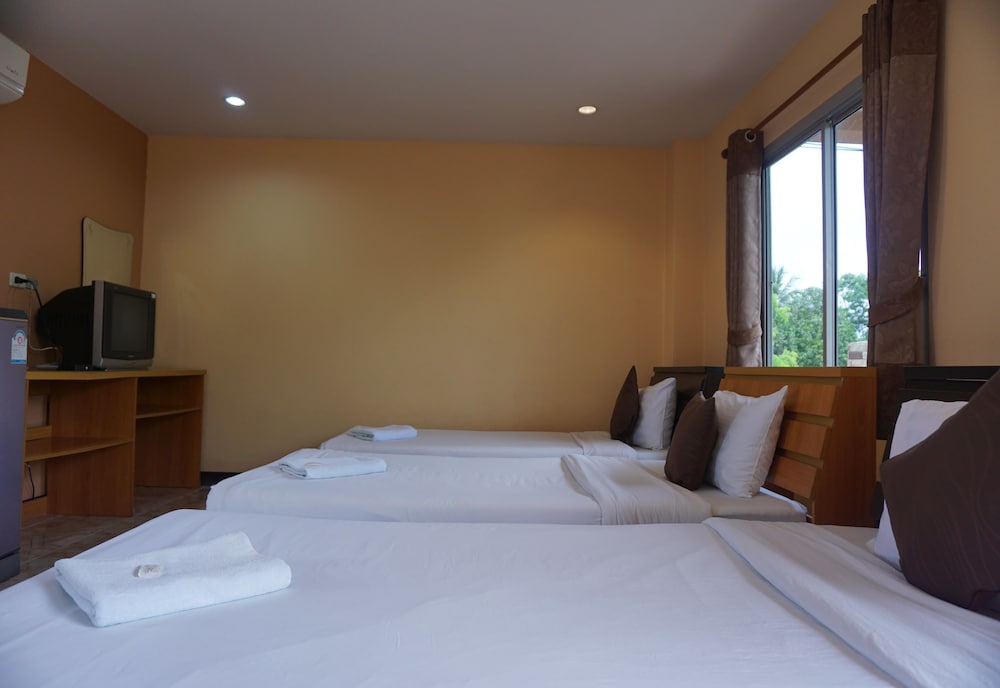 Phoemphoon 2 Hotel 19/54