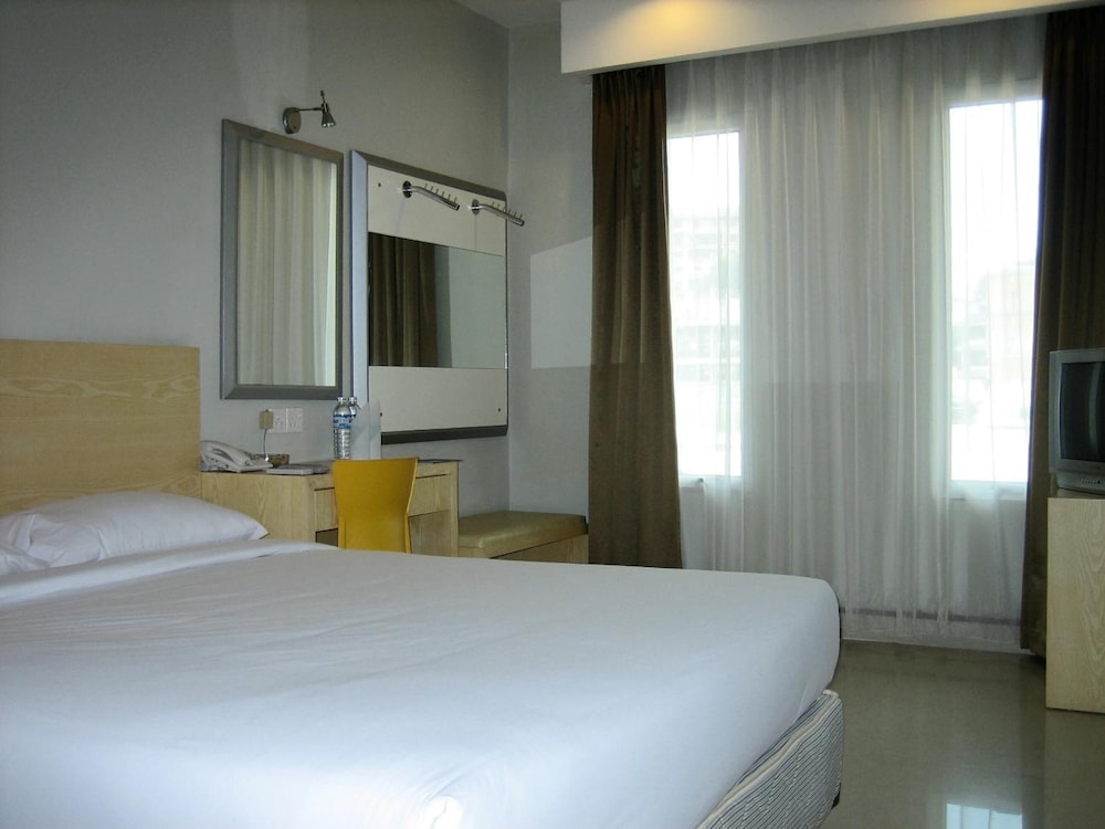 Triniti Hotel Batam 10/33