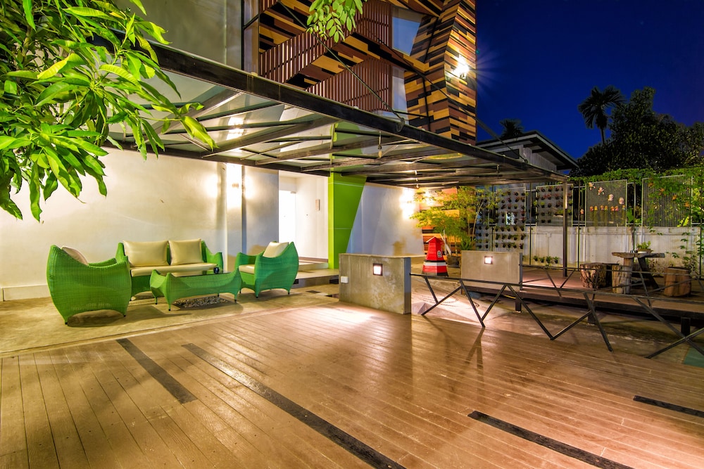 Delio Boutique Hotel 58/62