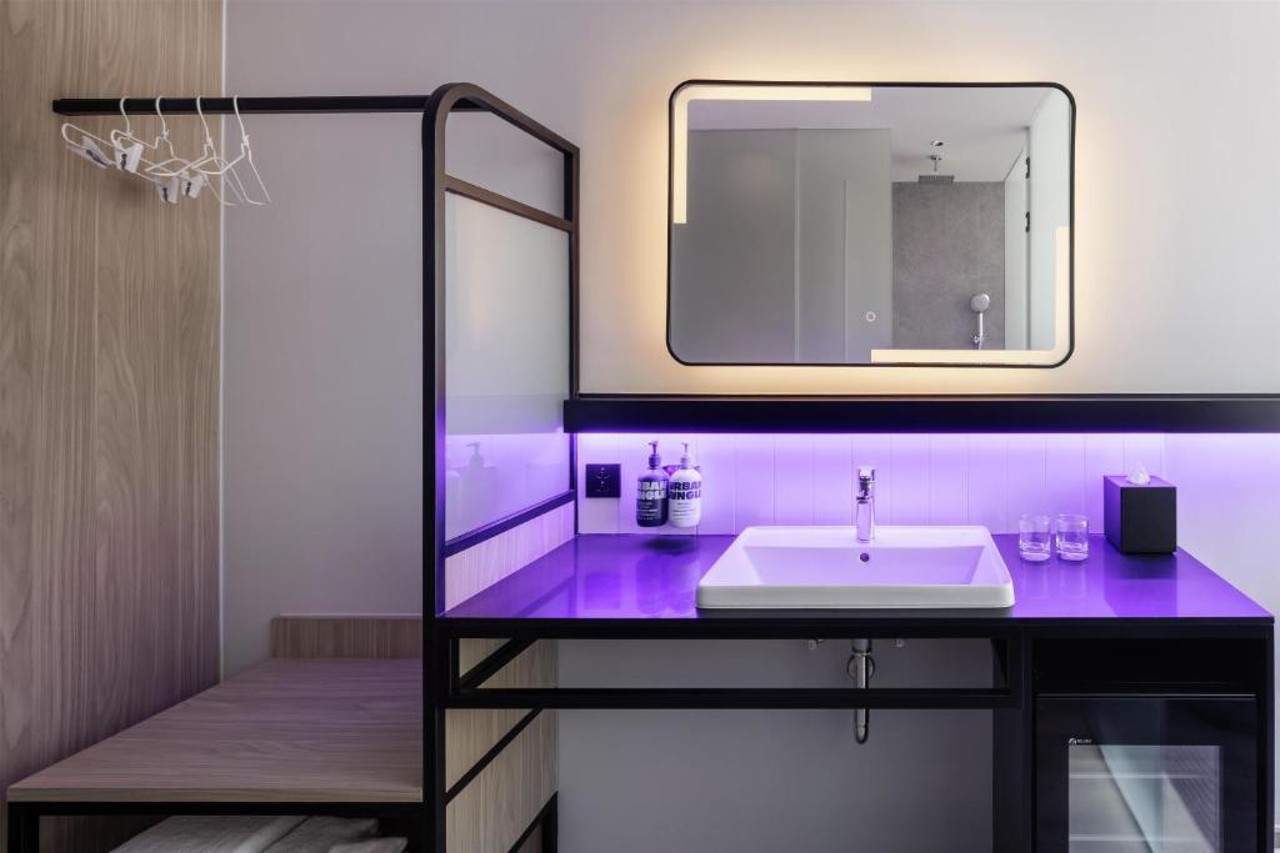 YOTEL Bangkok Sukhumvit 10/10