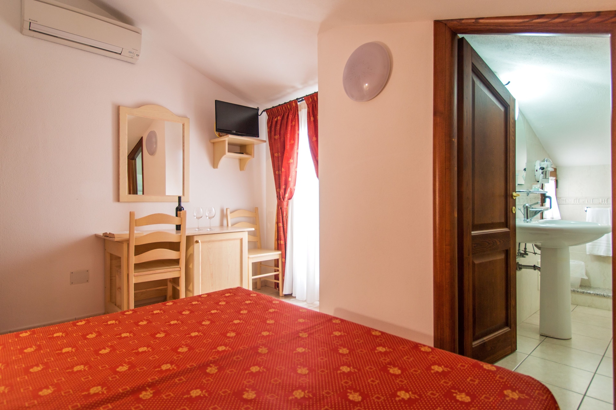 rooms