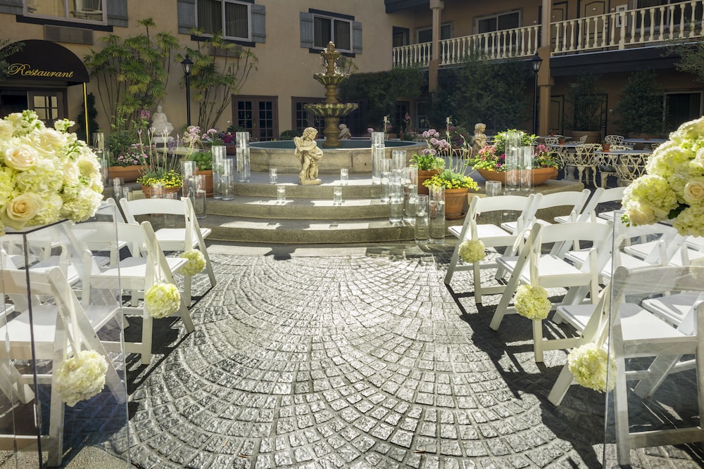 Ayres Hotel Suites Costa Mesa Newport Beach 31/50