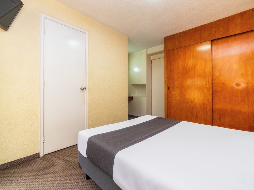 Capital O Hotel Suites Marne, Mexico City 22/36