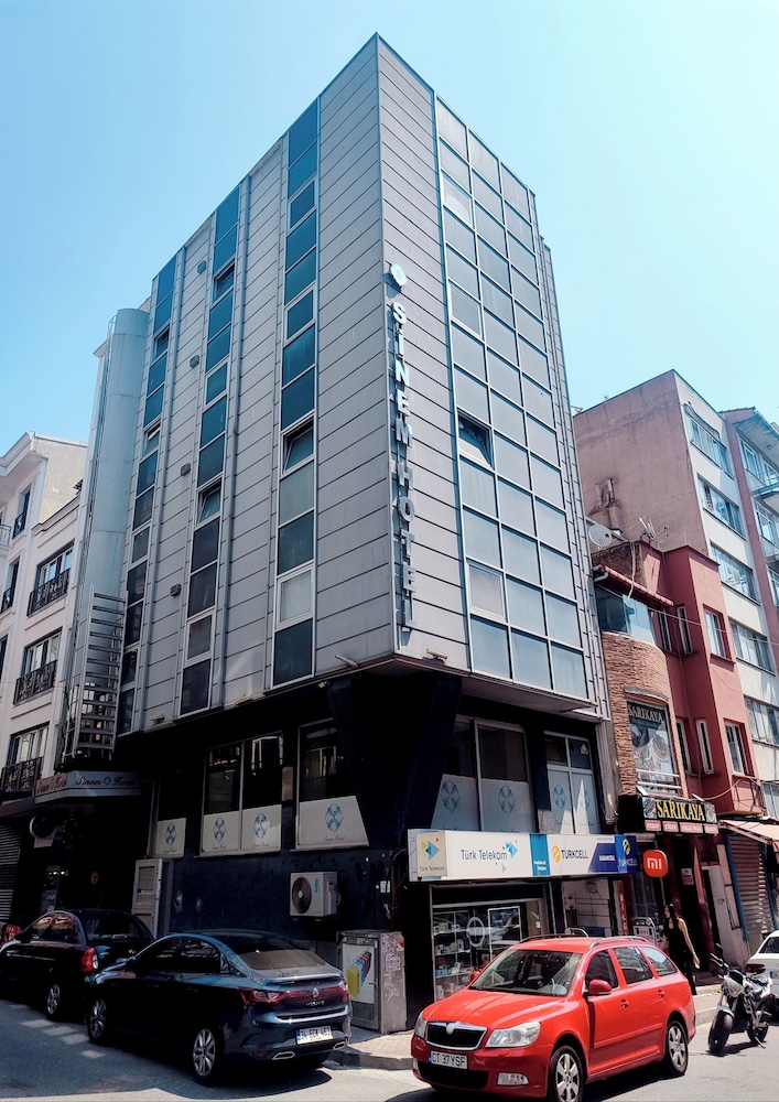 Sinem Hotel 37/41