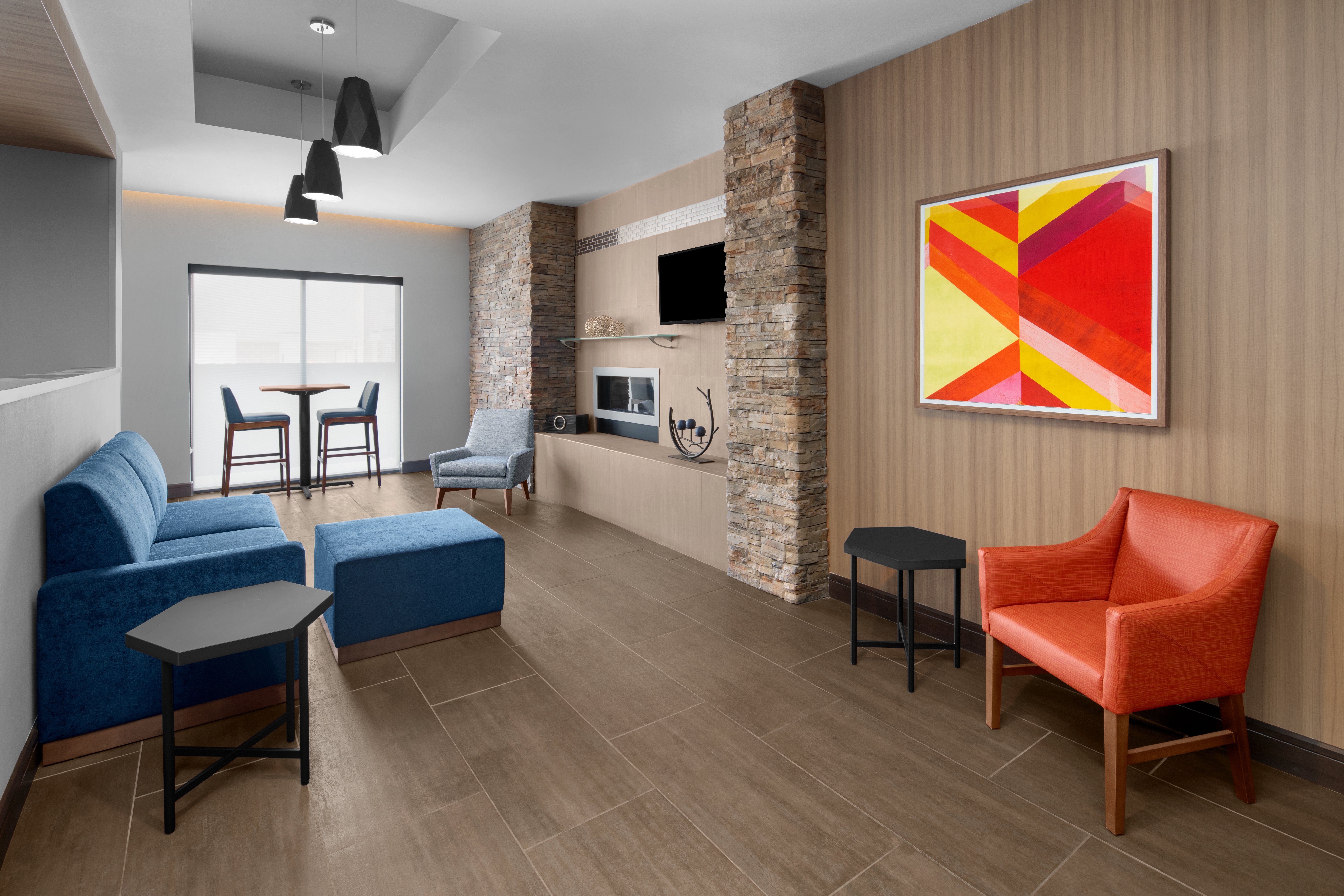 Holiday Inn Express & Suites Midland South I-20 38/69