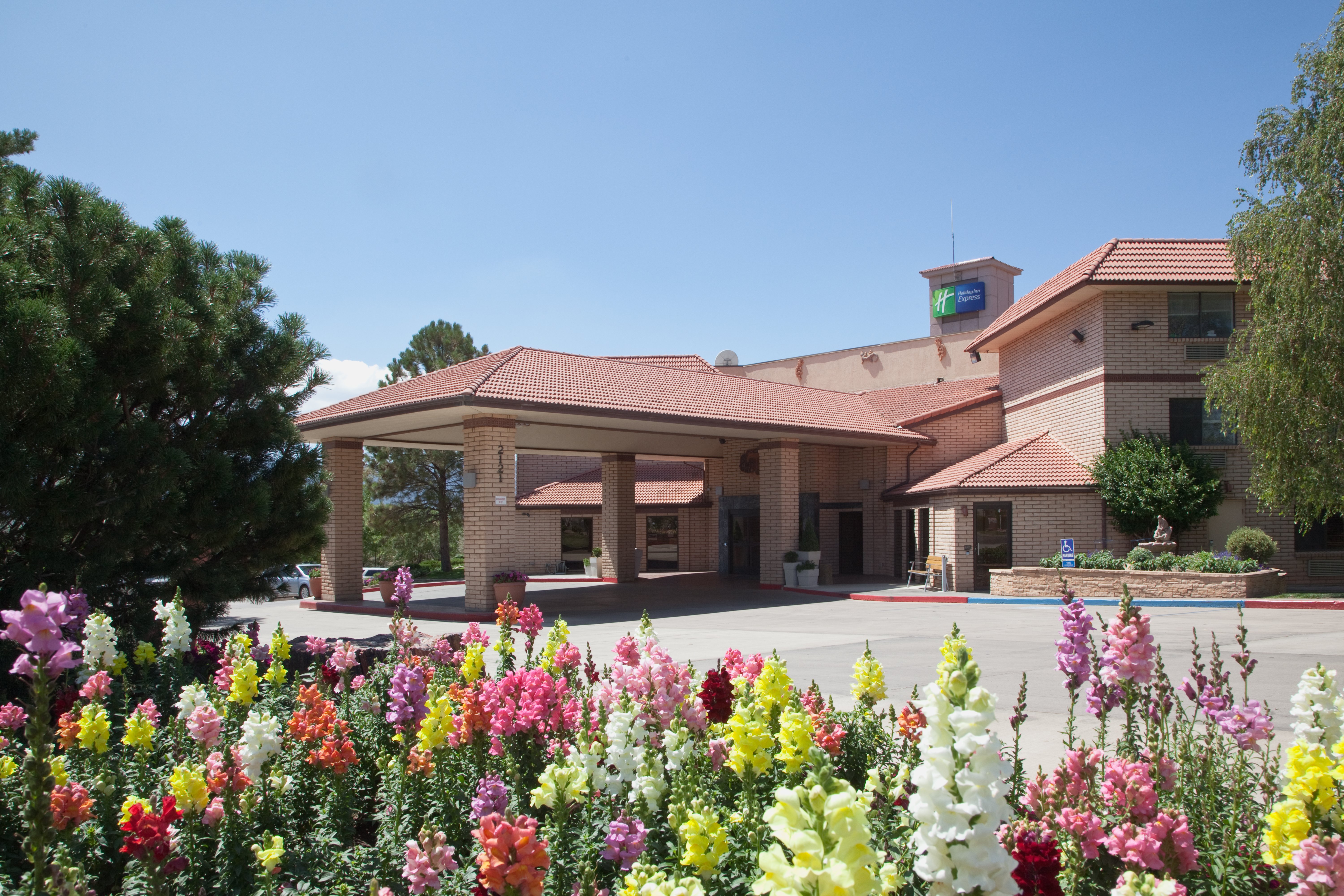 Holiday Inn Express Mesa Verde 2/28