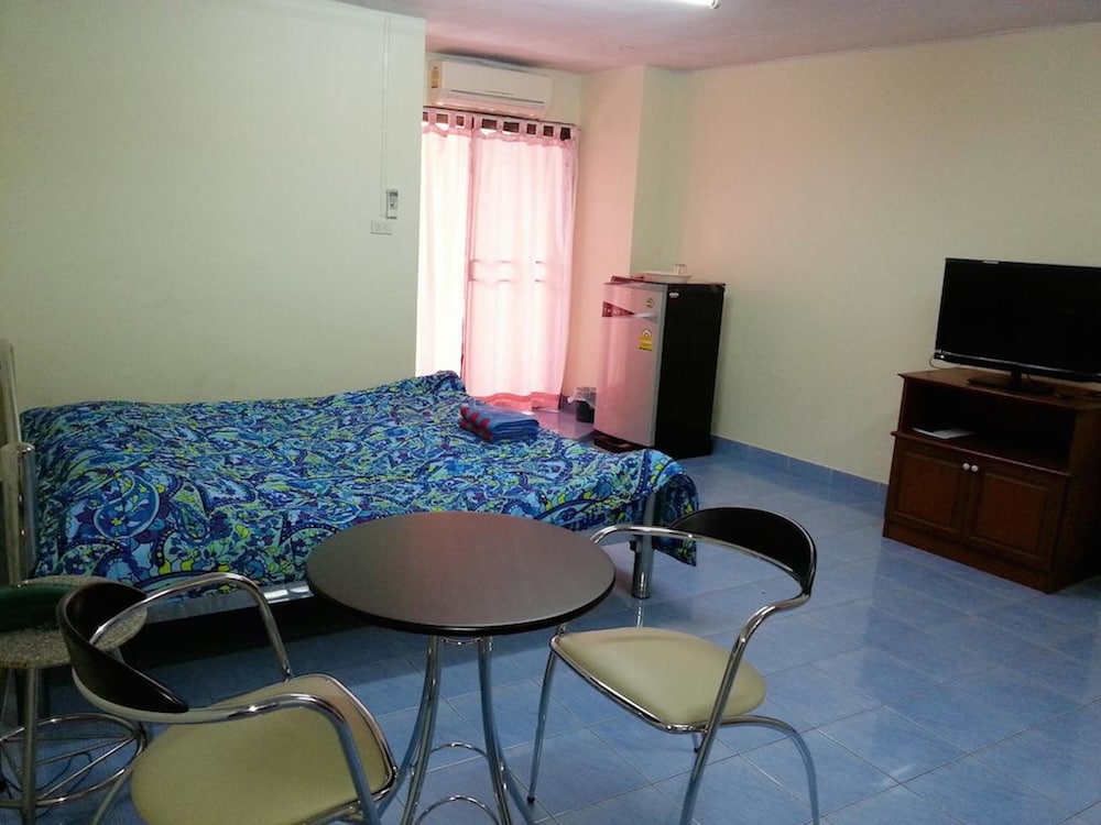 S.K. Residence 24/32