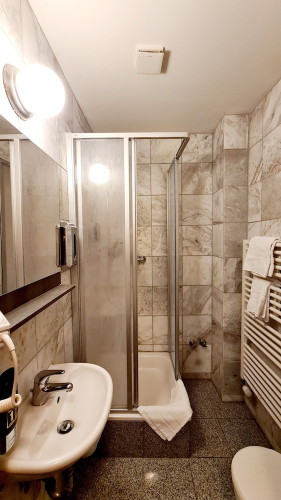 Hotel Zentrum Hannover 48/50