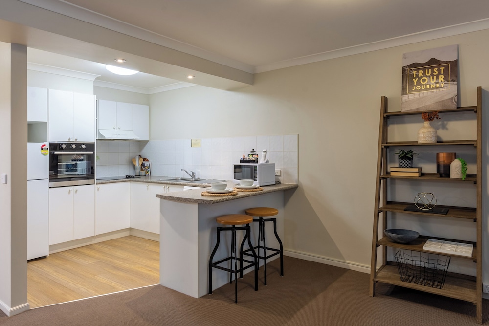 Lifestyle Apartments At Ferntree 56/66