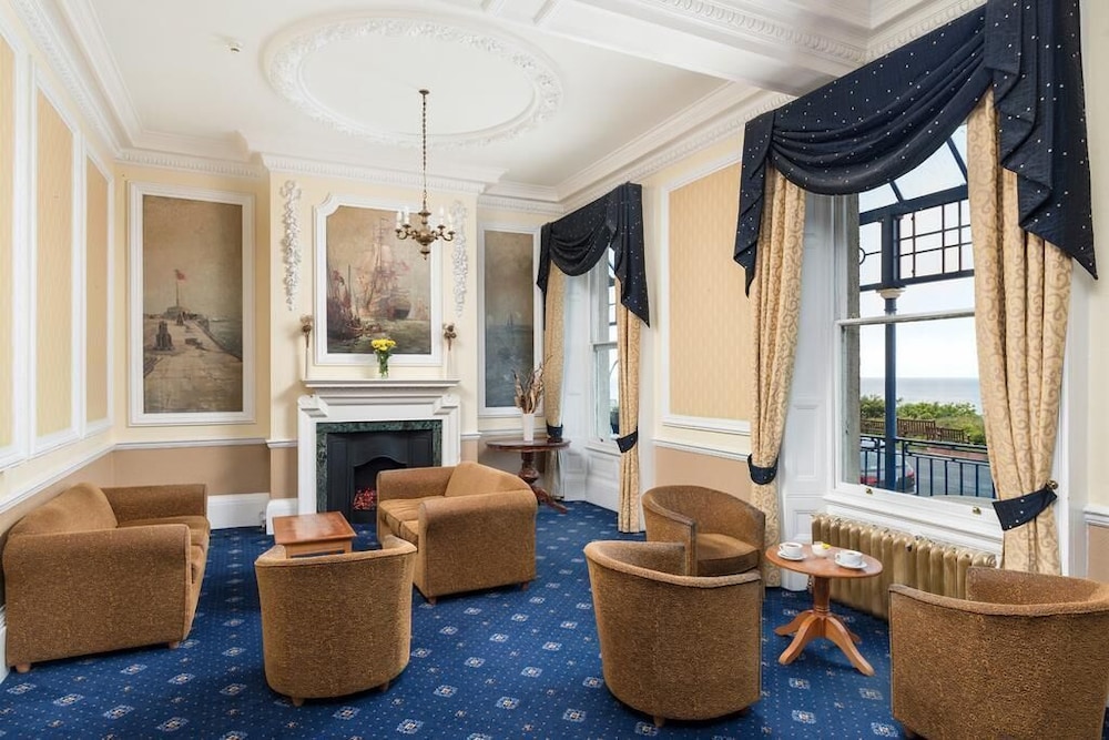 Royal Hotel Whitby 31/61