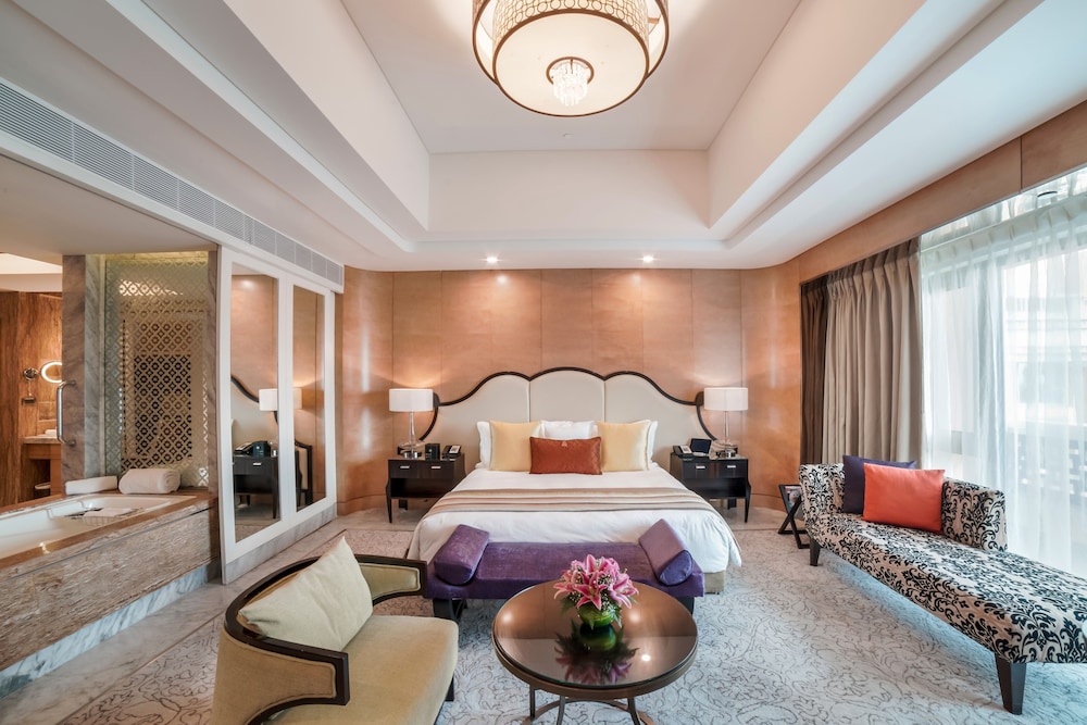 House, Multiple Beds, City View، Itc Grand Chola A Luxury Collection Hotel Chennai 6/10