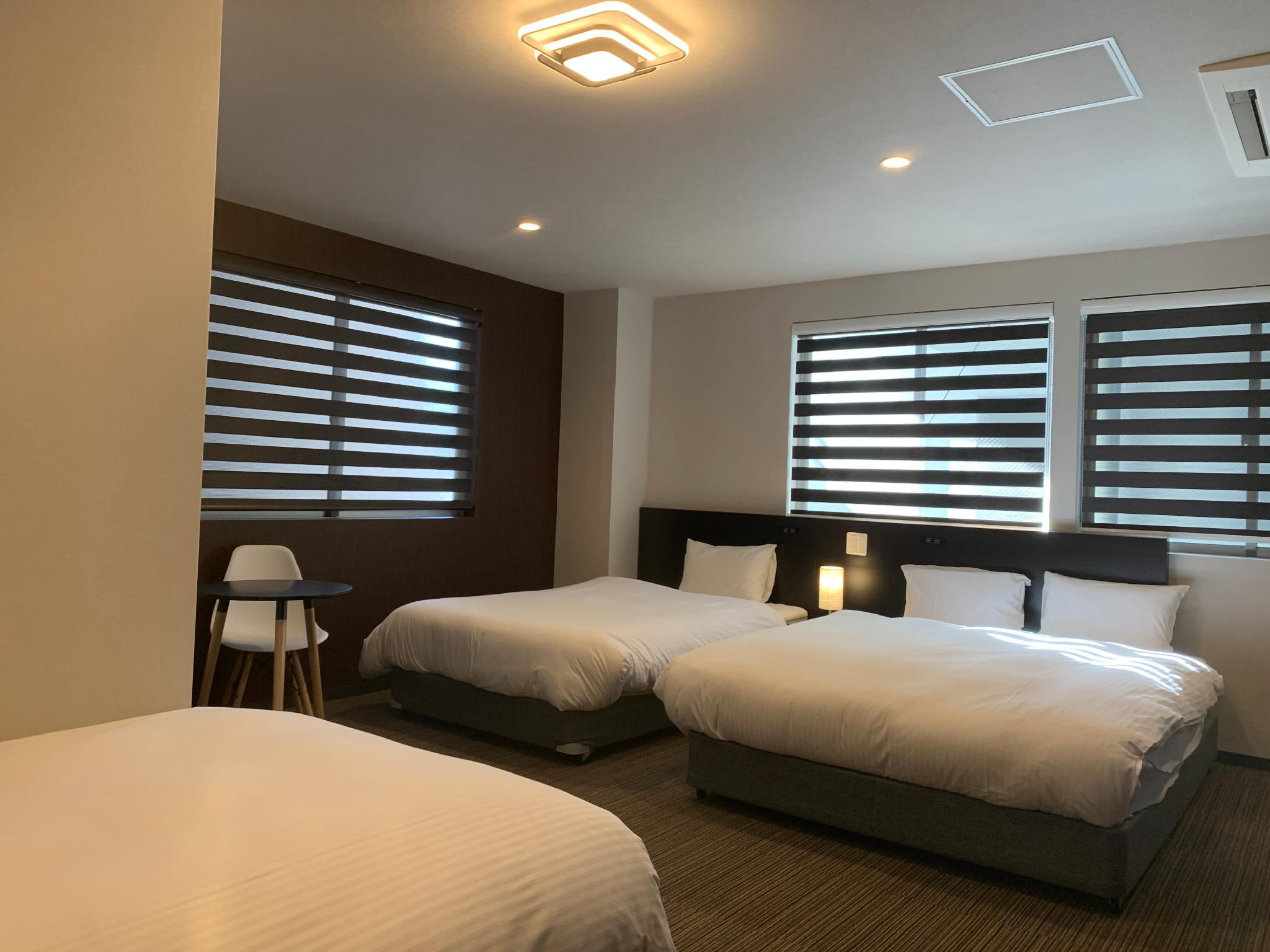 Harmony, Twin Beds