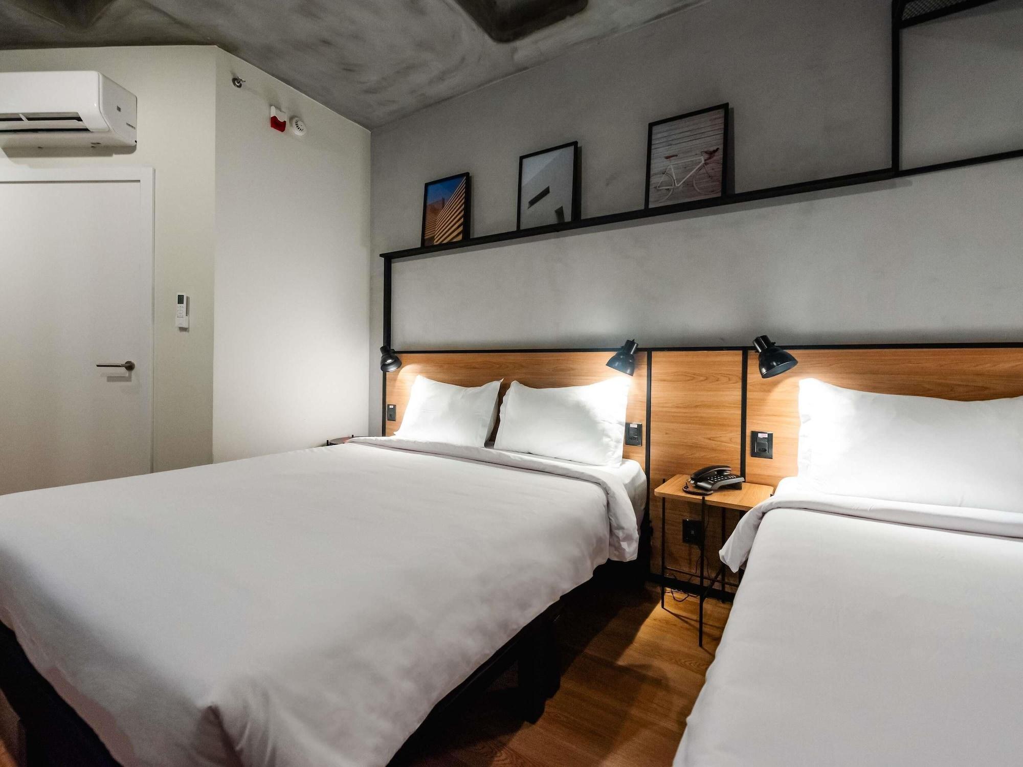 Standard, Multiple Beds