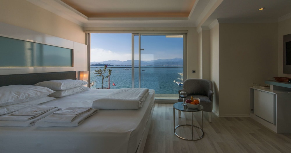 Orka Boutique Hotel 47/59