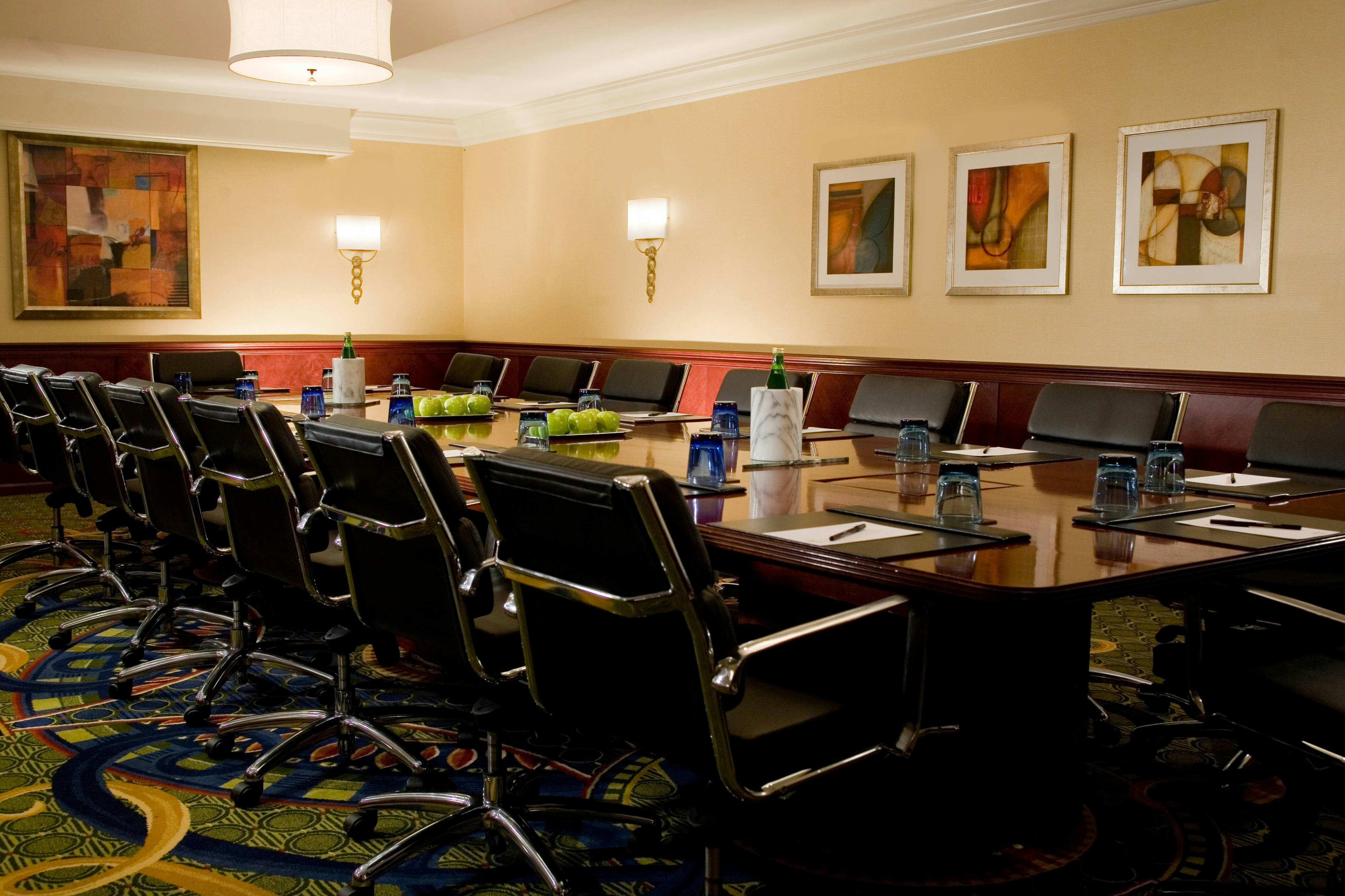 Washington Dulles Airport Marriott 14/19