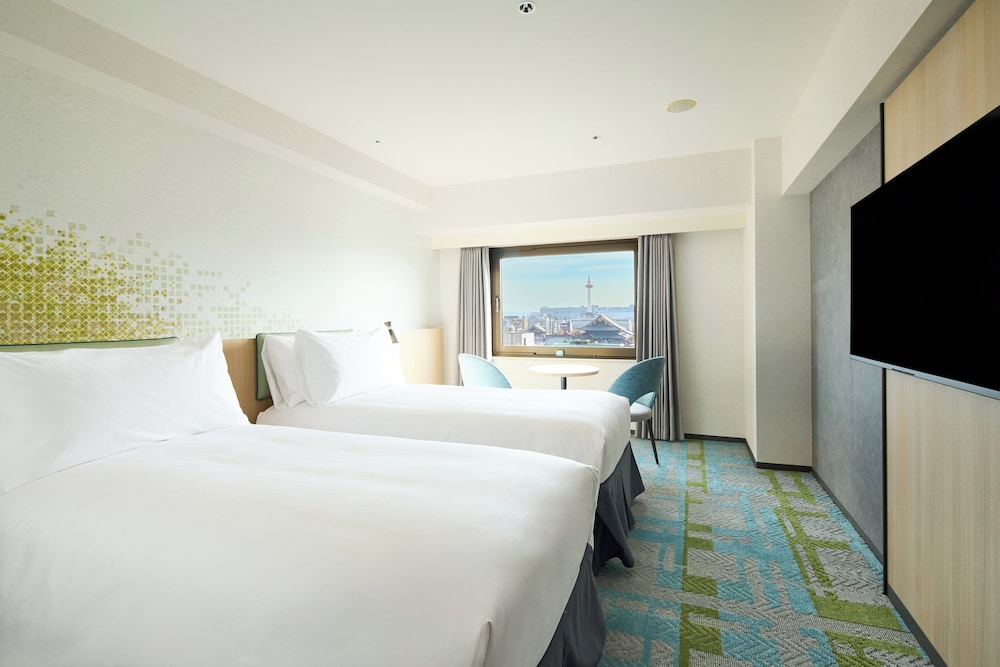 Standard, Twin Beds