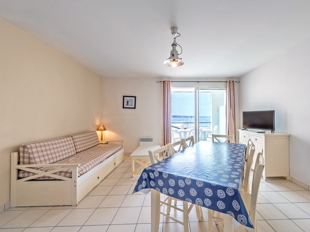 Residence Vacanceole Le Domaine de Bertheaume 44/66