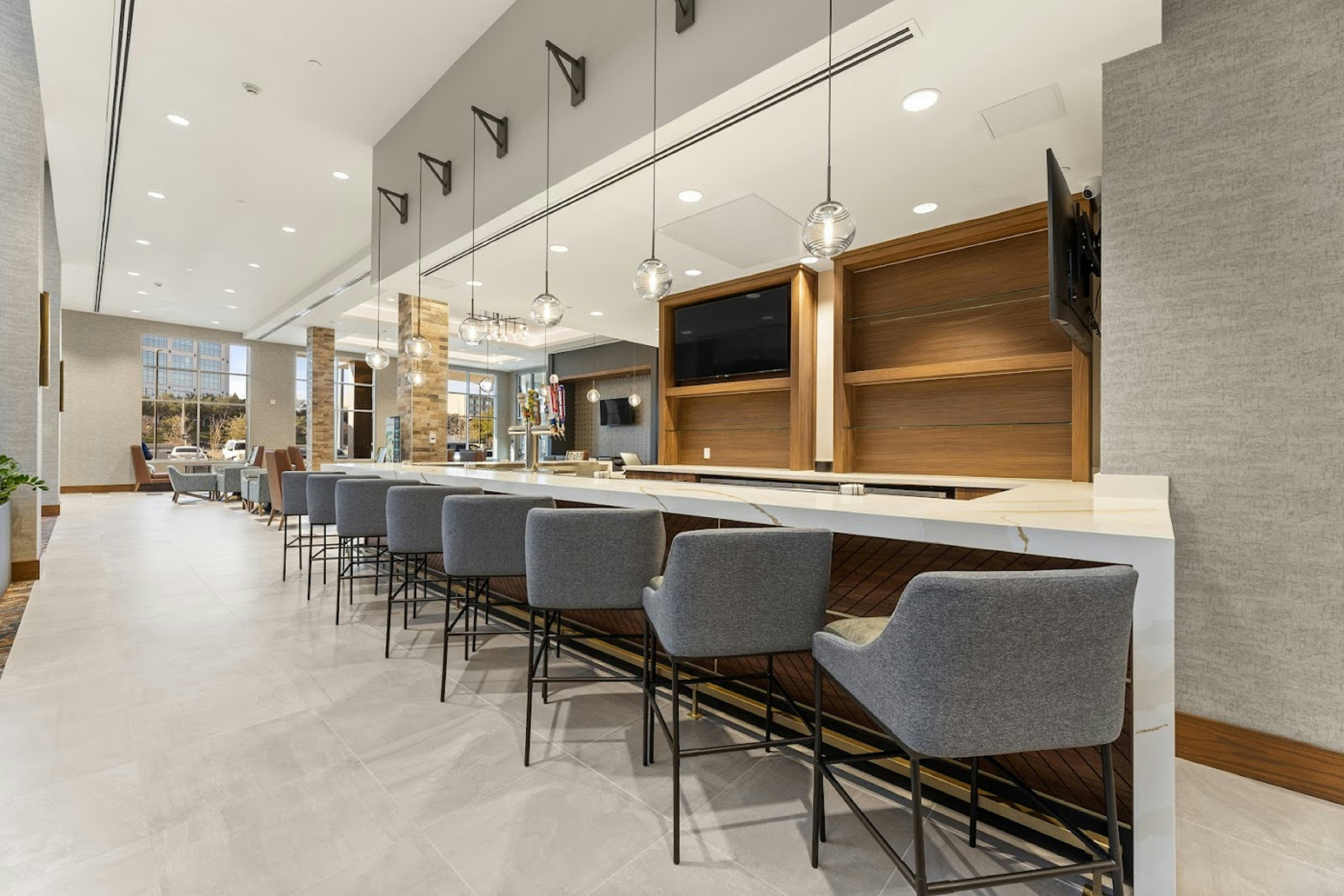 Embassy Suites by Hilton Irving Las Colinas 6/34