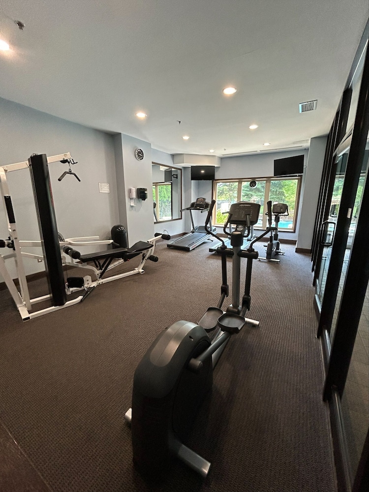 Blue Mountain Resort Mosaic Suites 25/50