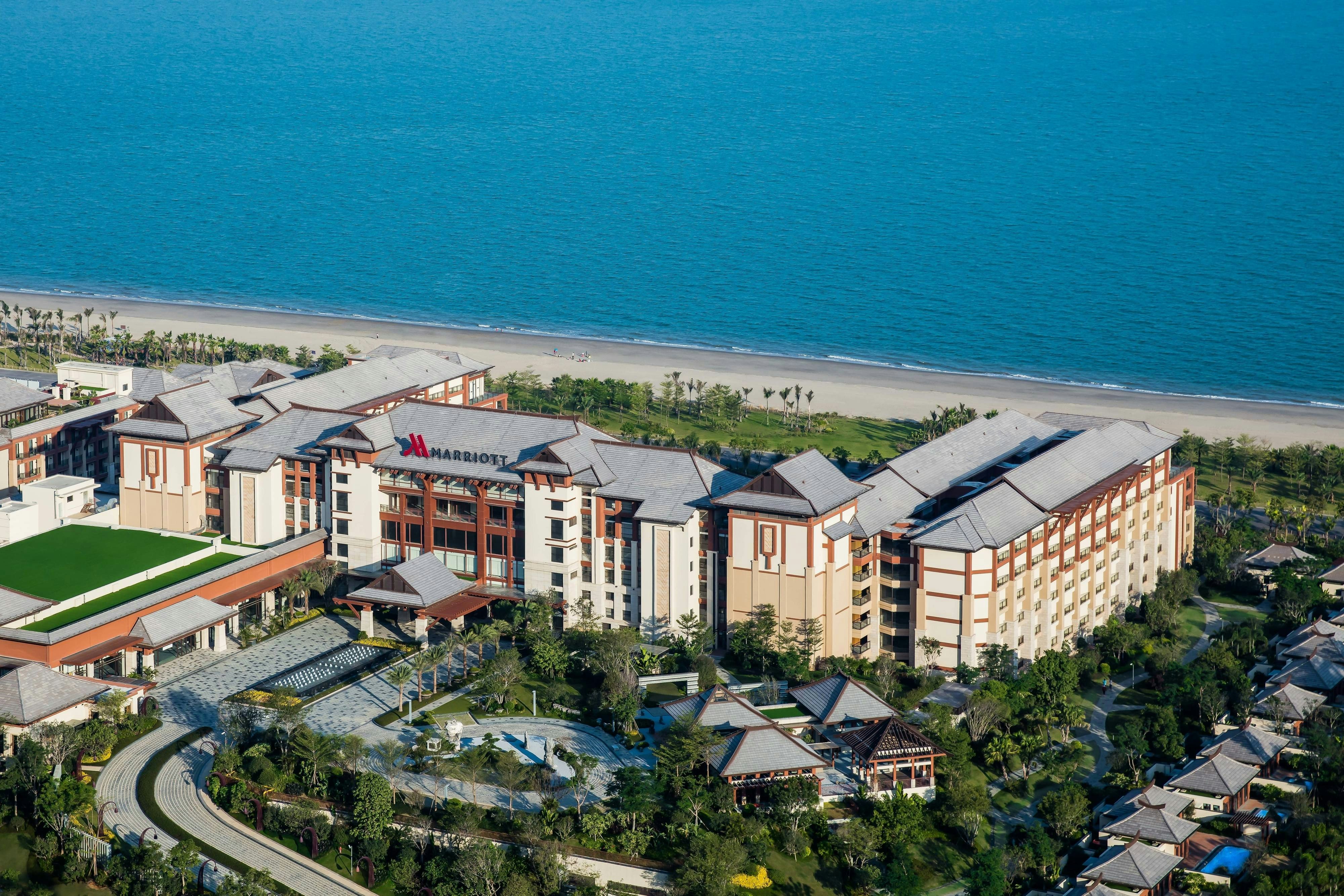MARRIOTT XIAMEN HOTEL AND CONFERENCE CENTRE 42/43