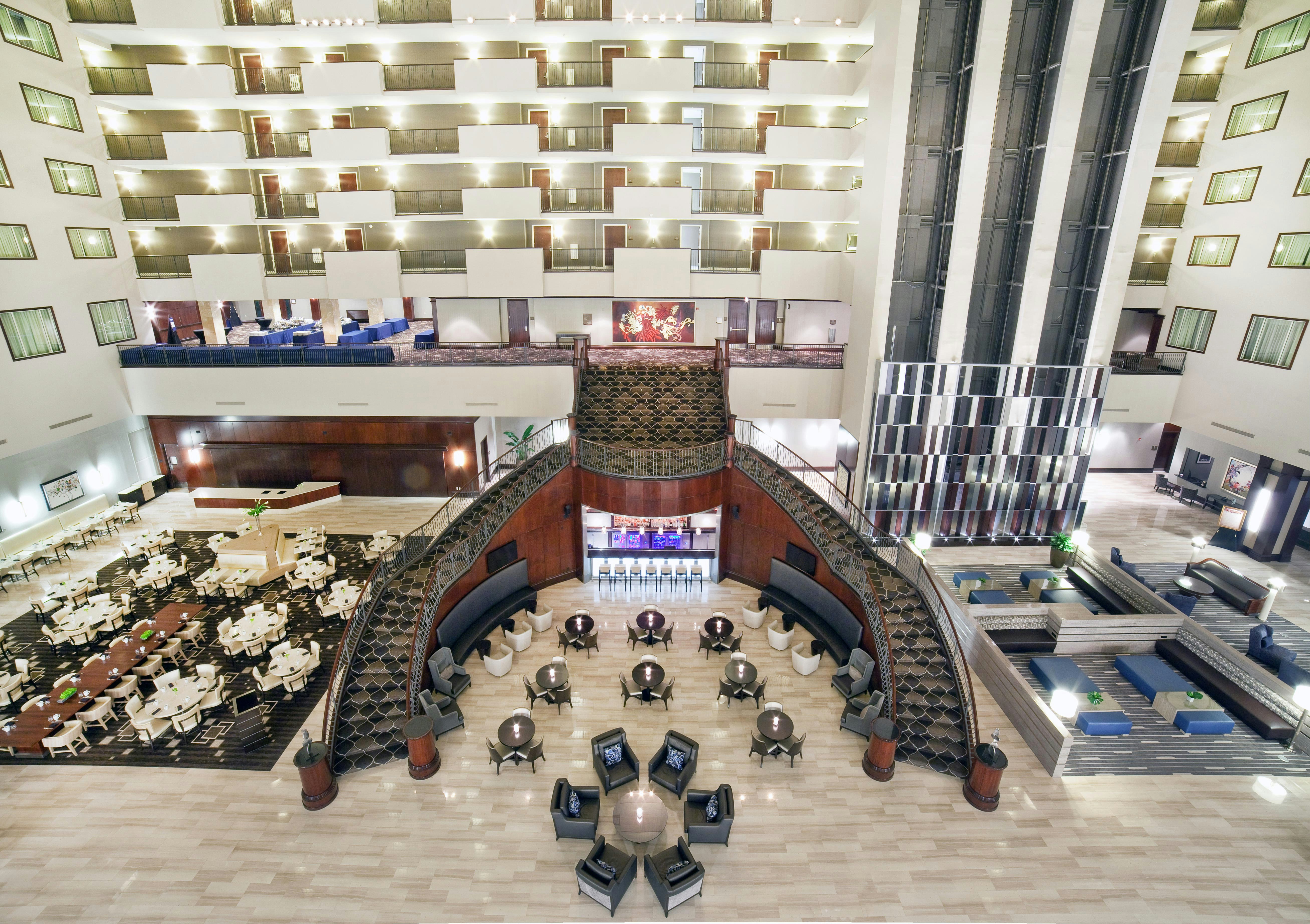 HILTON NASHVILLE-DOWNTOWN 17/78