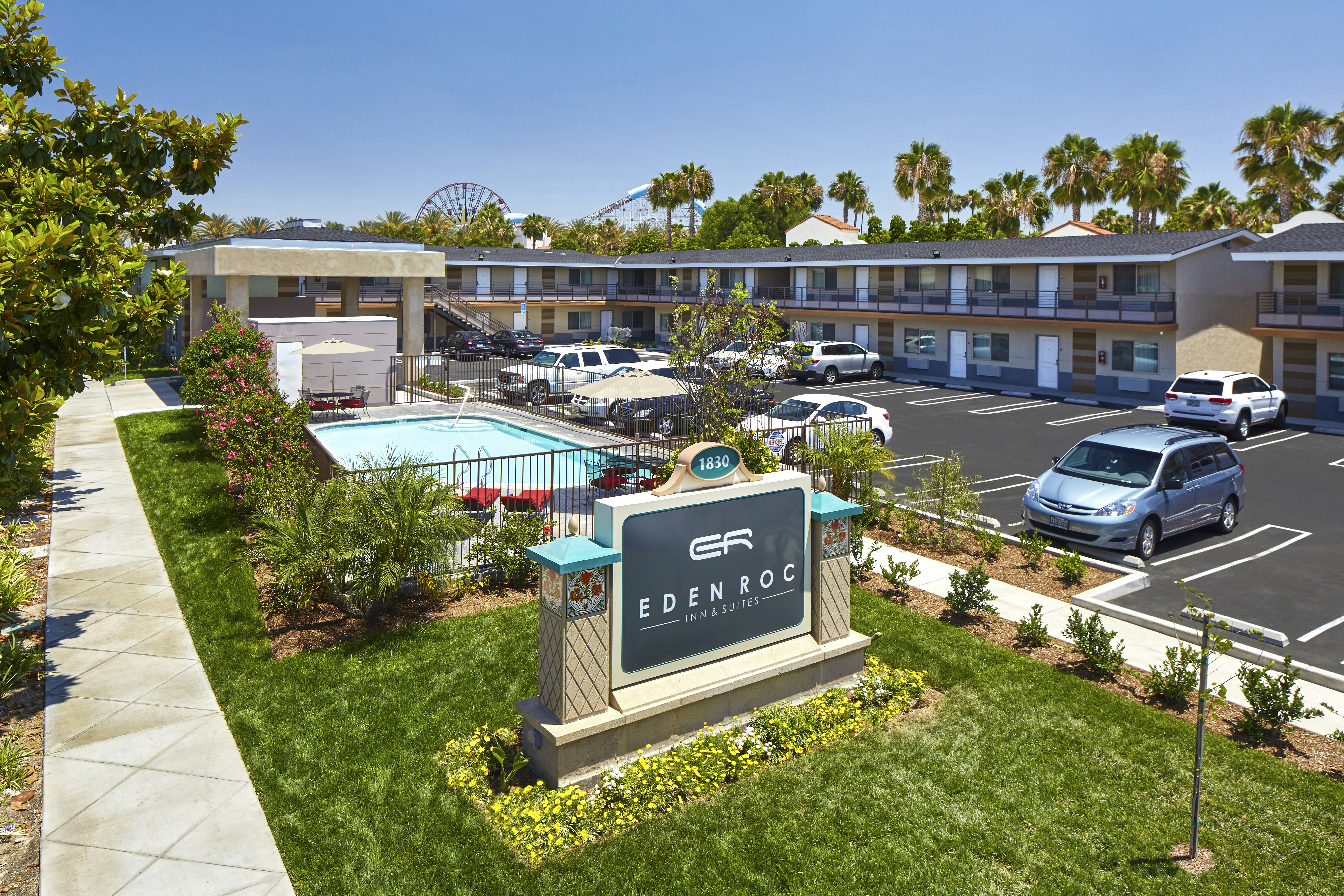 Eden Roc Inn Suites 20/22