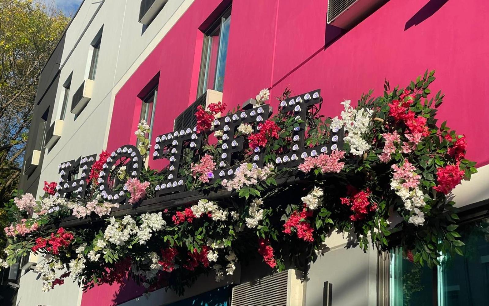 Hotel OPUS Bronx Near Bay Plaza Mall 3/46