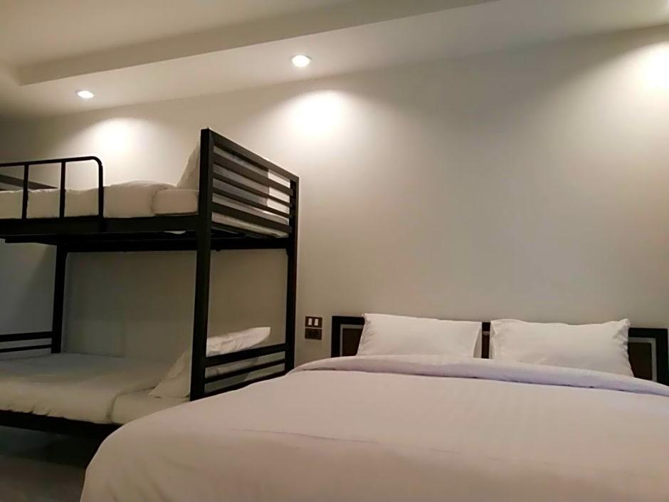 Richmond Nan Hotel 13/50