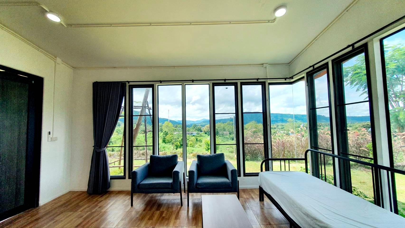 Loft, Suite