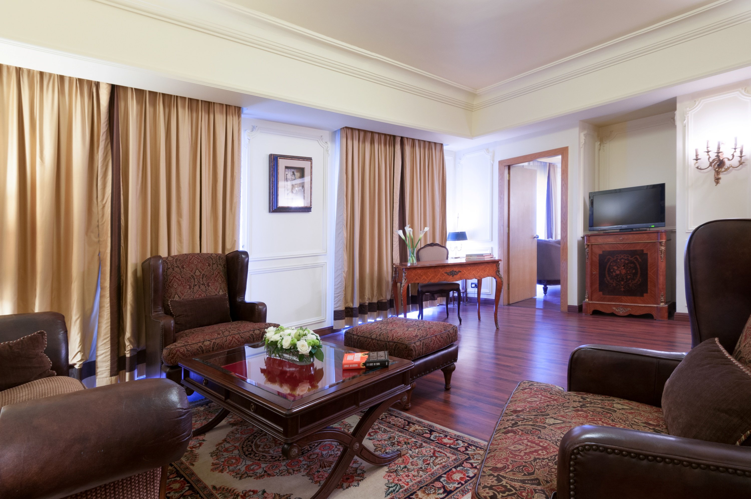 Le Commodore Hotel, Beirut 10/22