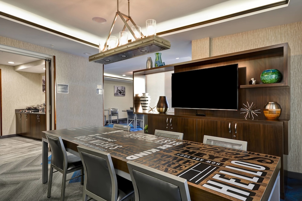 TOWNEPLACE SUITES CRANBURY SOUTH BRUNSWICK 36/50