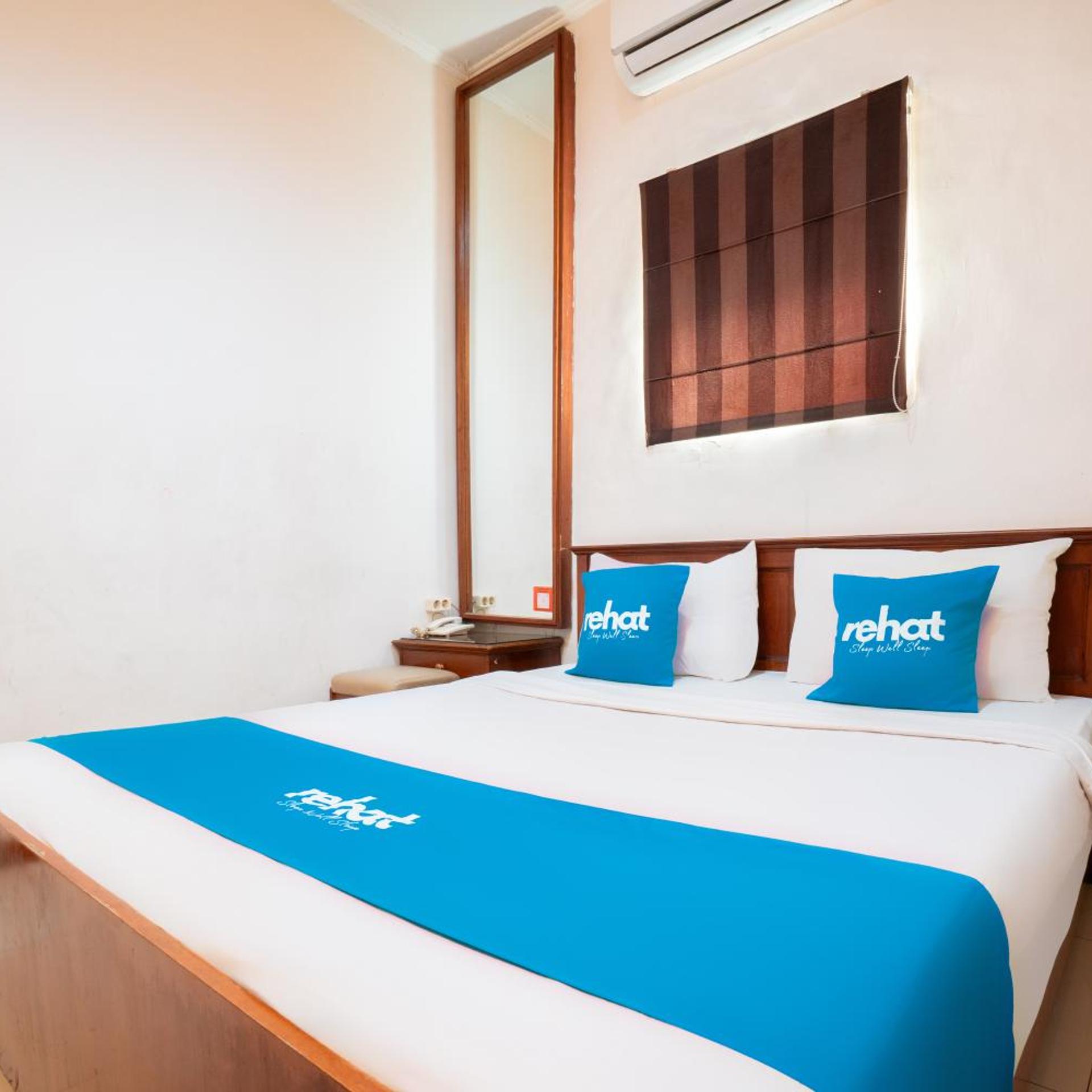 Rehat at Hotel 10 Buah Batu 21/50