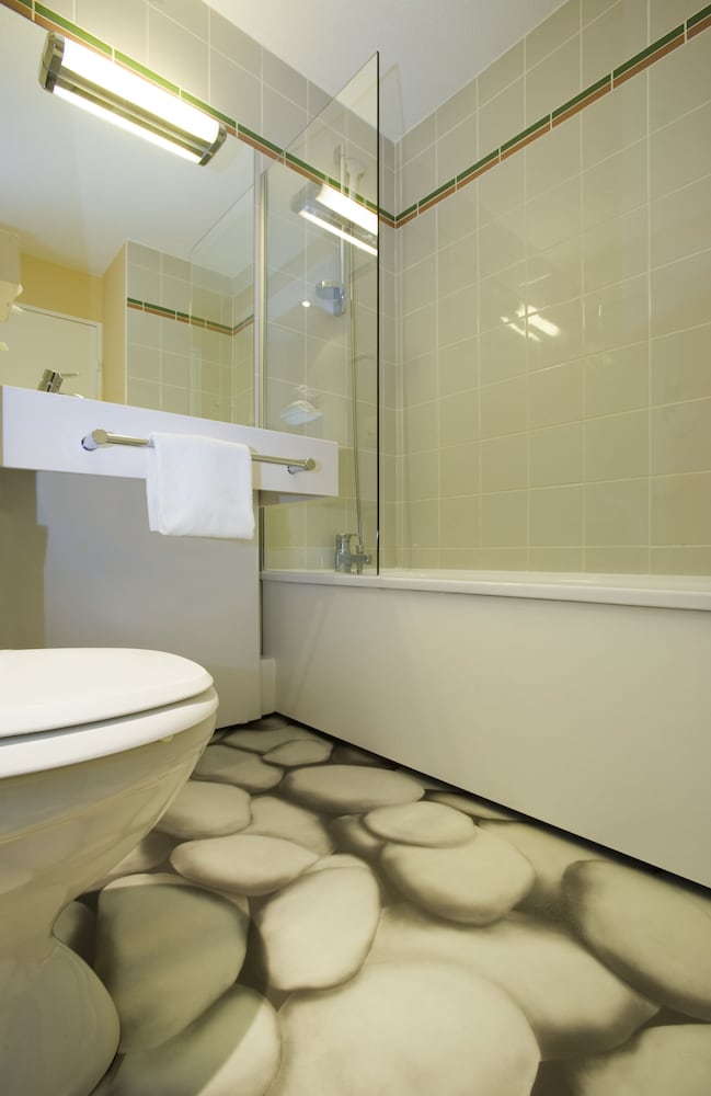 IBIS STYLES BORDEAUX AEROPORT 14/68
